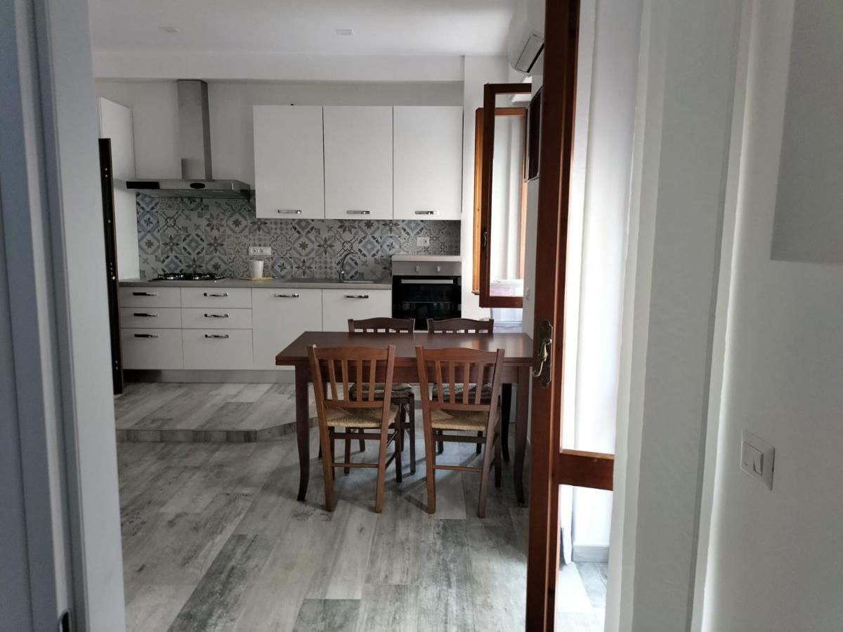 Kennedy Family Apts Alghero Ngoại thất bức ảnh