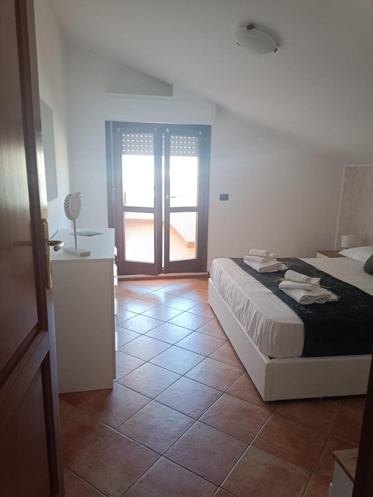 Kennedy Family Apts Alghero Ngoại thất bức ảnh