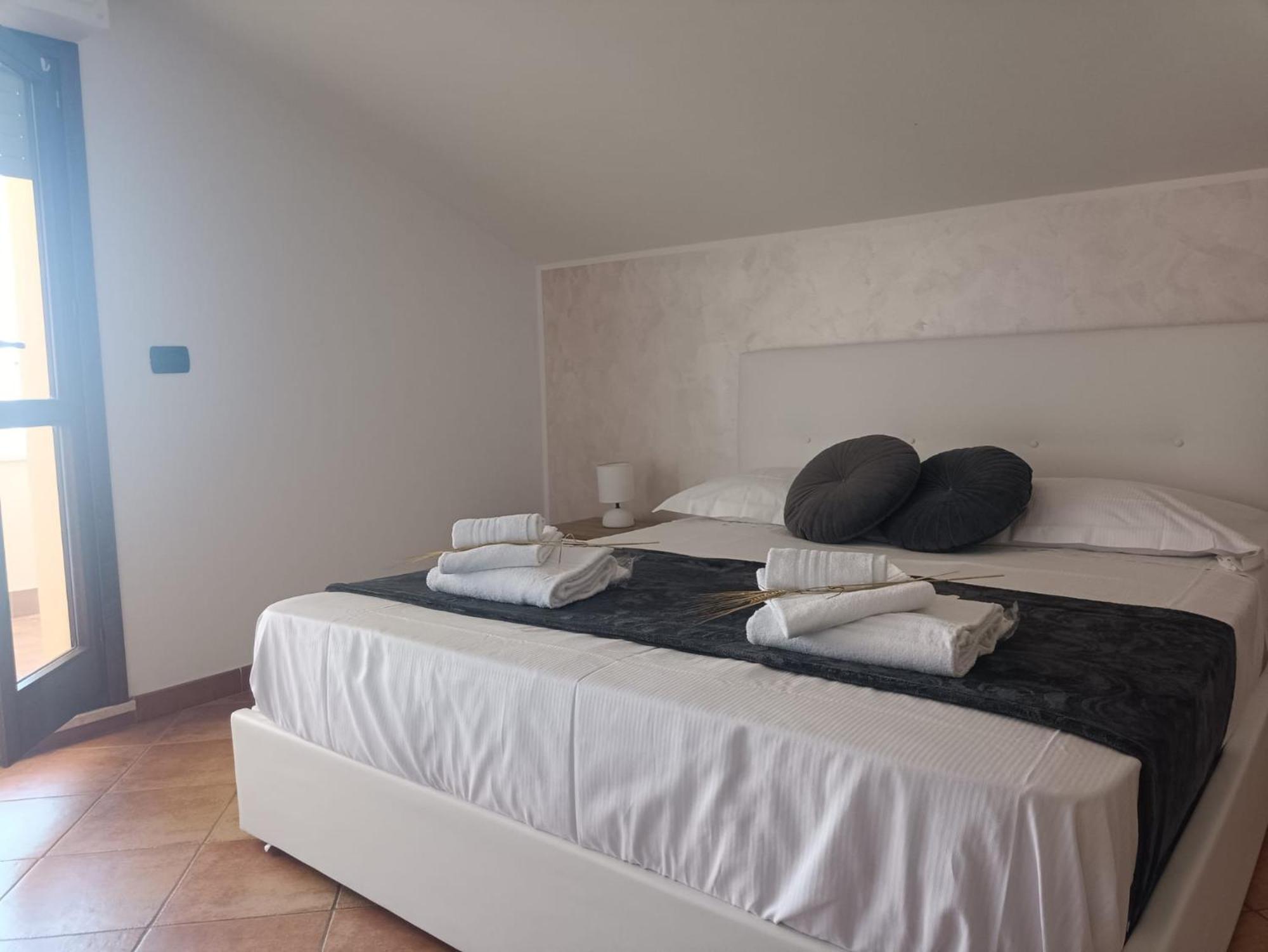 Kennedy Family Apts Alghero Ngoại thất bức ảnh