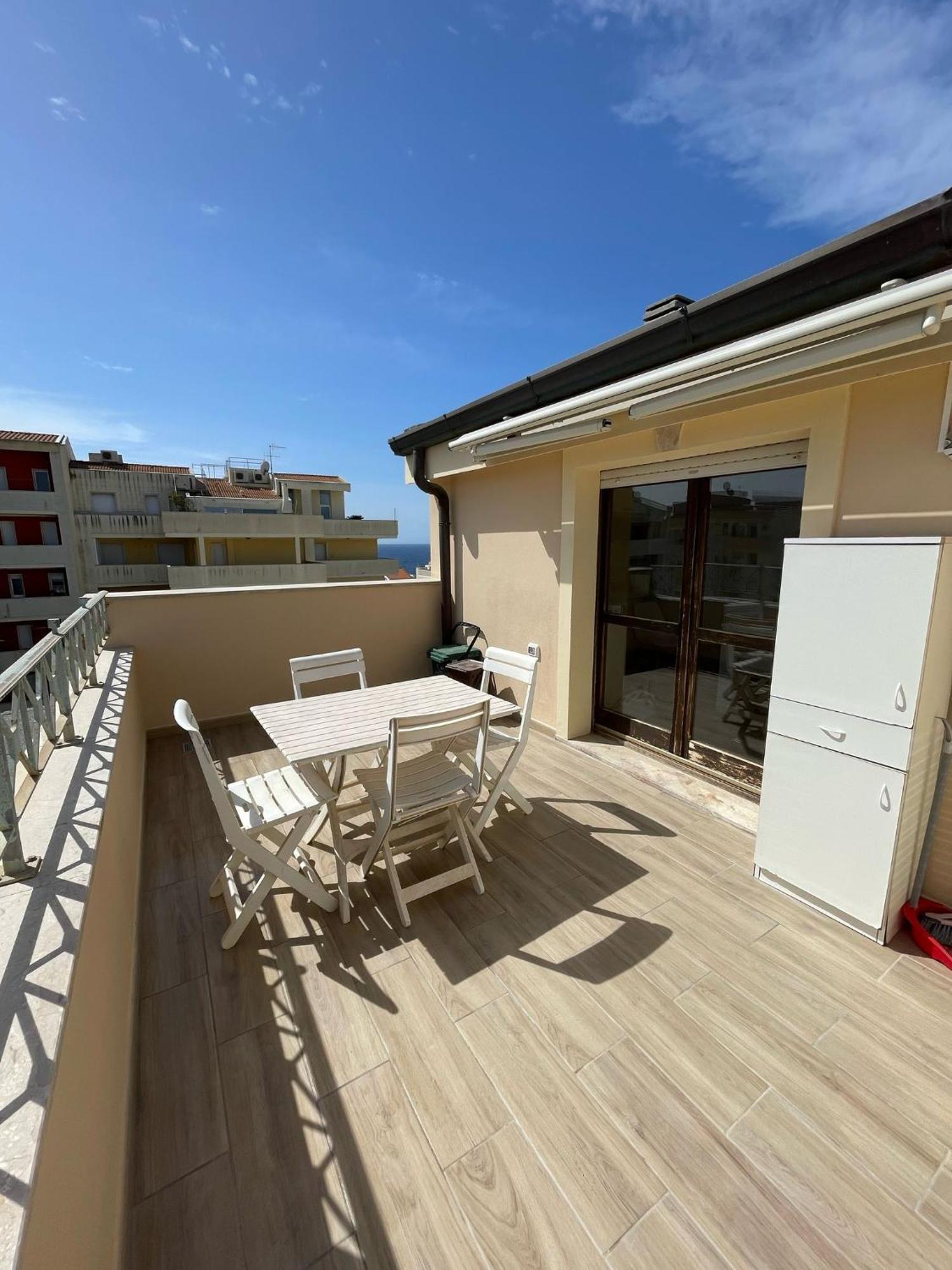 Kennedy Family Apts Alghero Ngoại thất bức ảnh